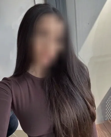 Birgit, 24