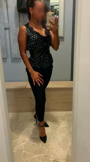 Christina, 36