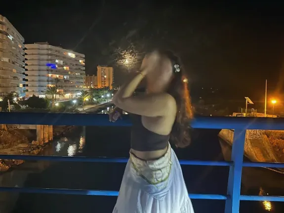 Christina, 18