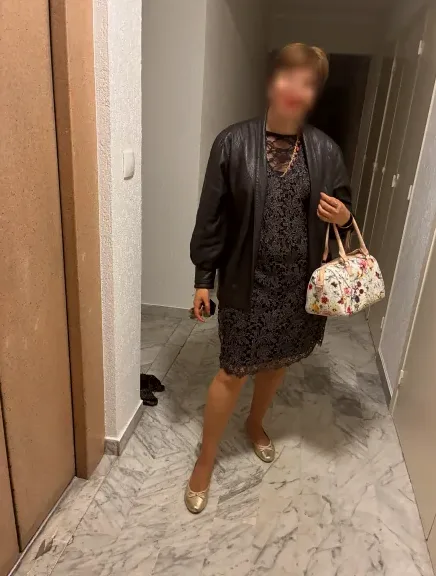 Dragana, 37