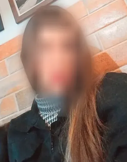 Elisa, 25