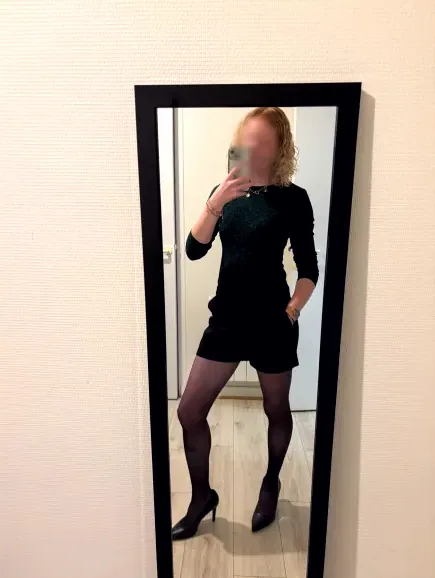 Helena, 25