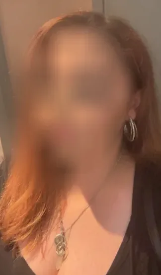 Theresa, 24