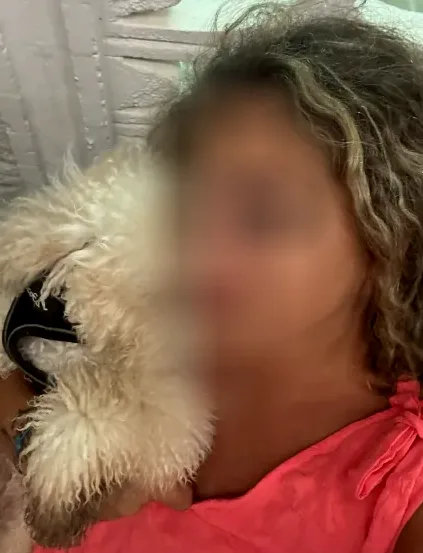 Valentina, 40